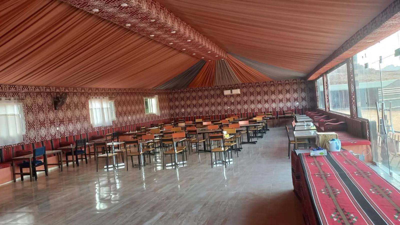 Al Raha Luxury Camp Hotel Wadi Rum Buitenkant foto