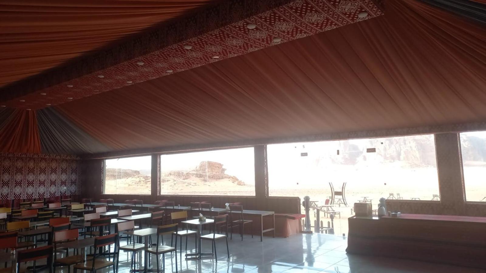 Al Raha Luxury Camp Hotel Wadi Rum Buitenkant foto