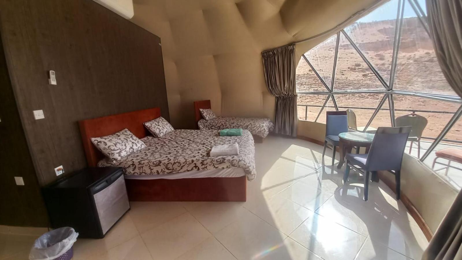 Al Raha Luxury Camp Hotel Wadi Rum Buitenkant foto