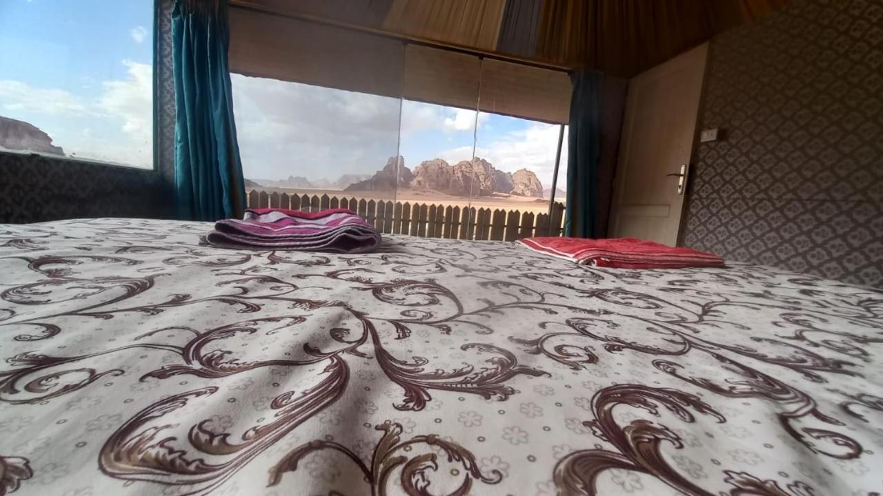 Al Raha Luxury Camp Hotel Wadi Rum Buitenkant foto