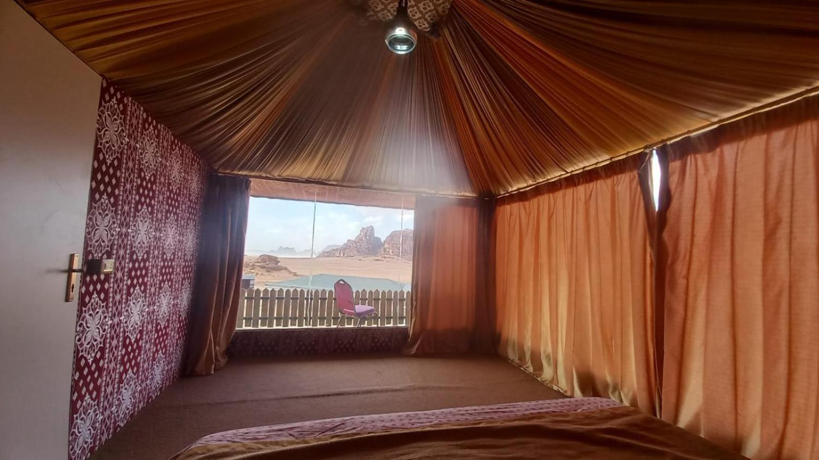 Al Raha Luxury Camp Hotel Wadi Rum Buitenkant foto